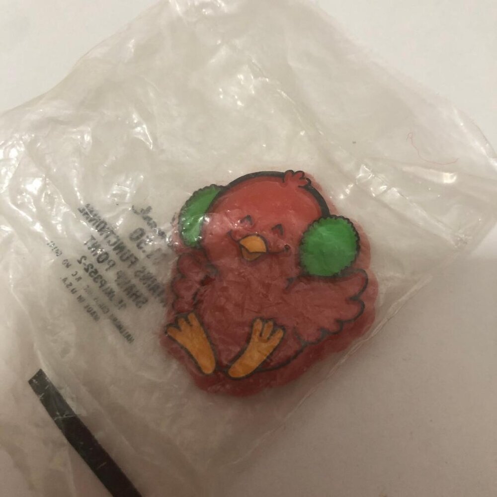 New Vintage Hallmark Christmas Cardinal Bird Red Holiday Lapel Pin Brooch